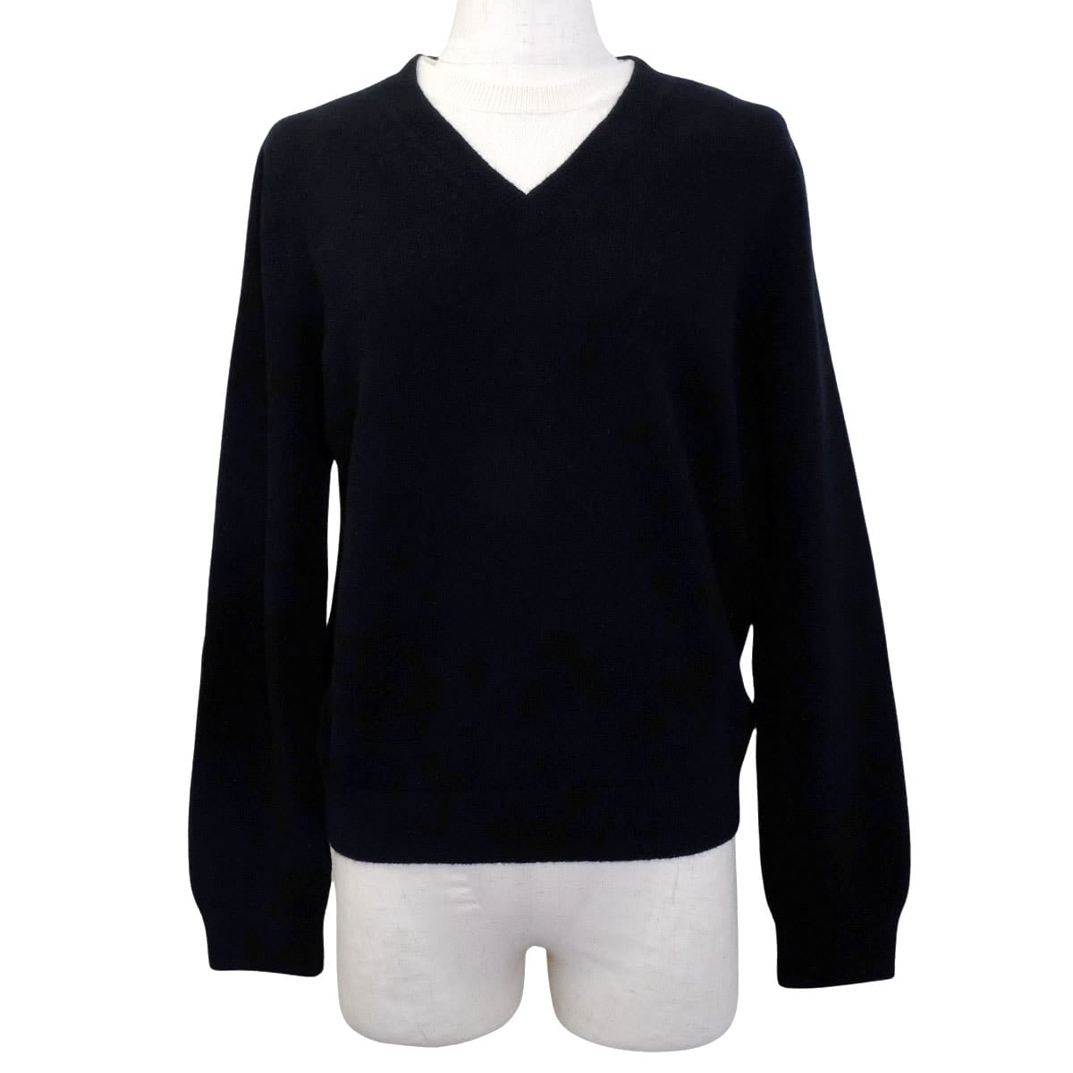 2026SS CHANEL Knit Pullover with COCO Mark Patch Noir (Black)/Blanc (White) Cashmere/Polyurethane/Nylon #38 P81315[EXCELLENT][Authentic]