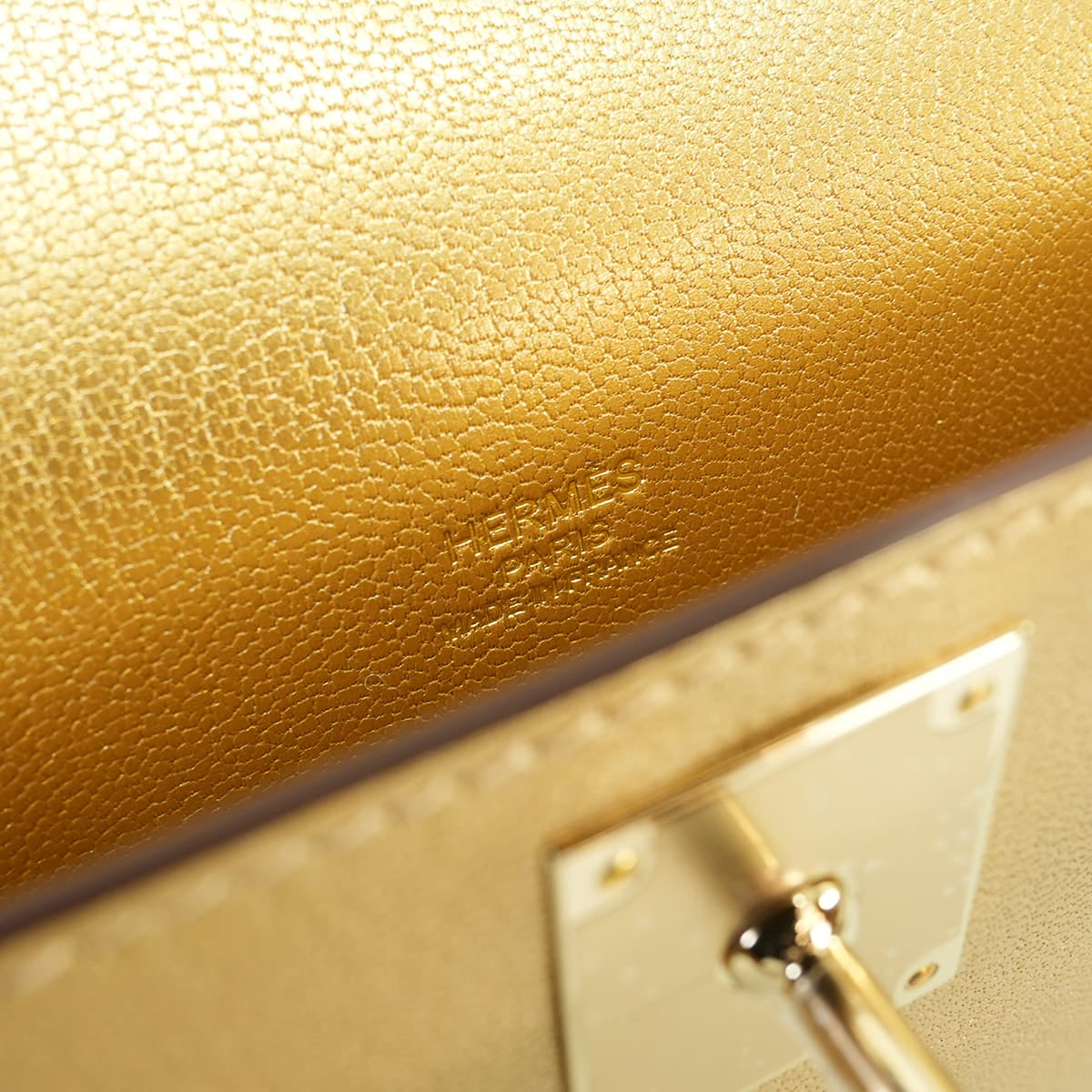 HERMES Handbag Kelly Cut New Dore (Metallic Gold) Chevre Chamkila Champagne Gold HW Stamp K[BRAND NEW][Authentic]