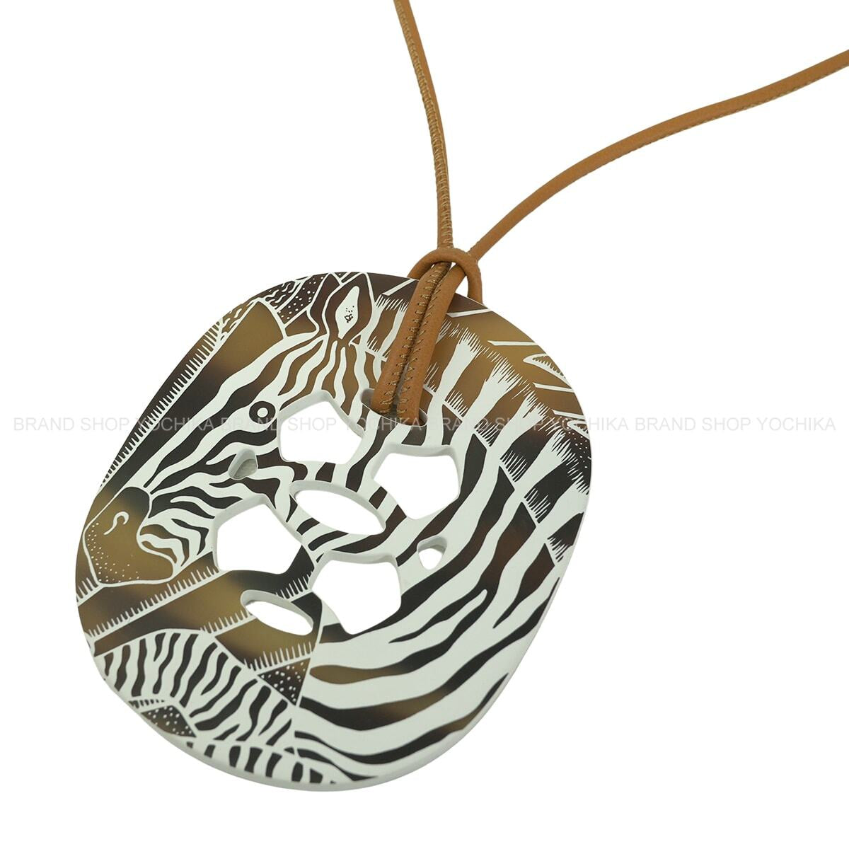 HERMES necklace Lift GM Animal Camouflage Zebra Blanc (White)/Sesami Buffalo Horn/Lacquer Gold HW[EXCELLENT][Authentic]