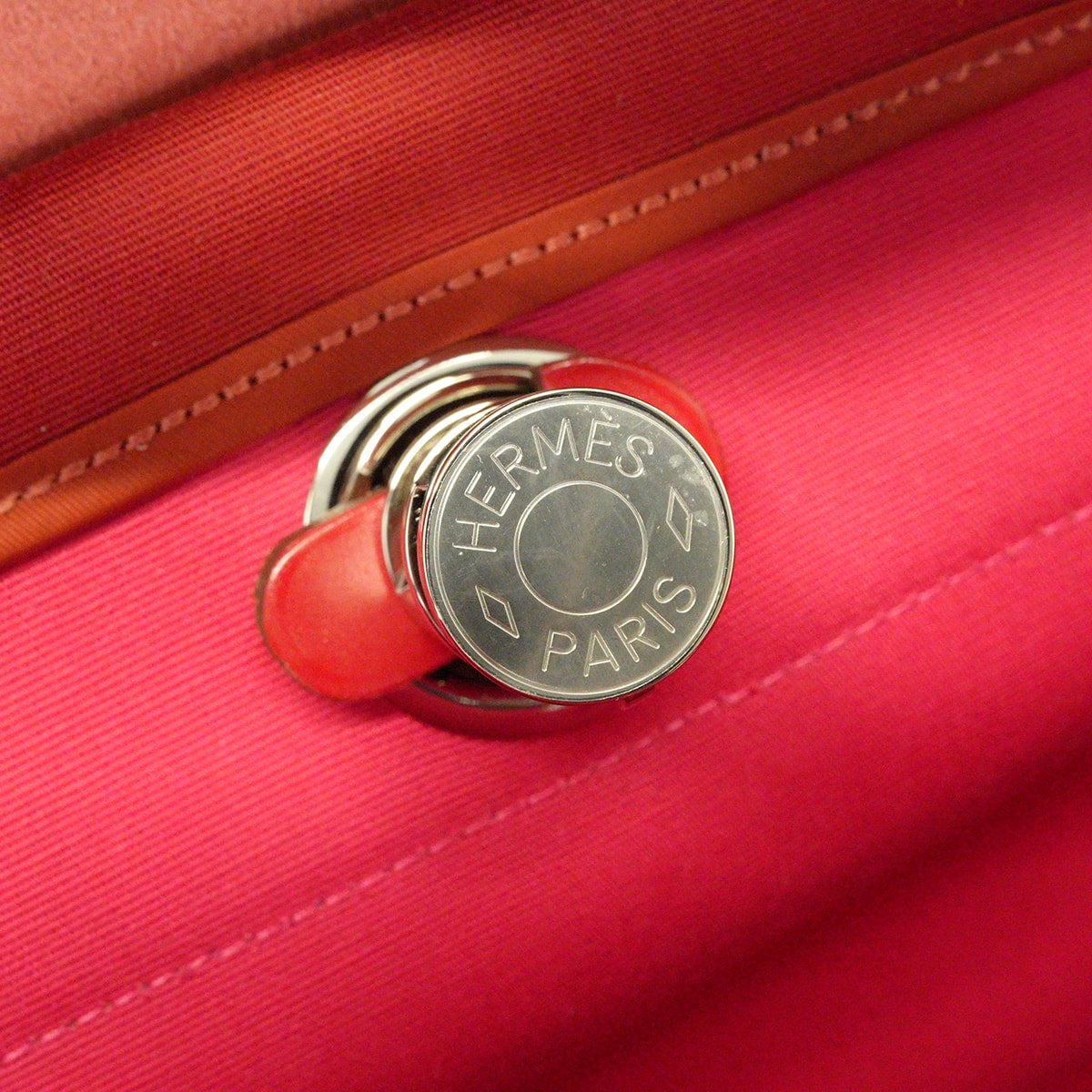 HERMES Shoulder bag HerBag Zip 31 PM Rose Mexicoe/Rouge Piment/Terre Battue Toile officier/Vache Hunter Silver HW Stamp U[EXCELLENT][Authentic]