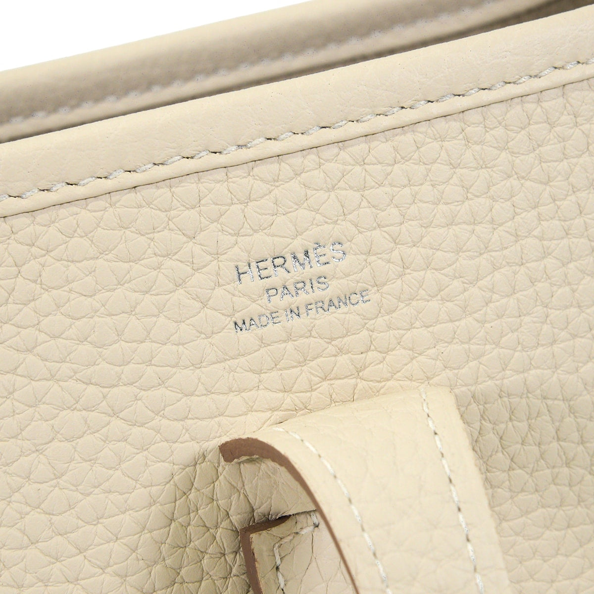 HERMES Shoulder bag Evelyne 23 Craie Taurillon Clemence Silver HW Stamp G[BRAND NEW][Authentic]