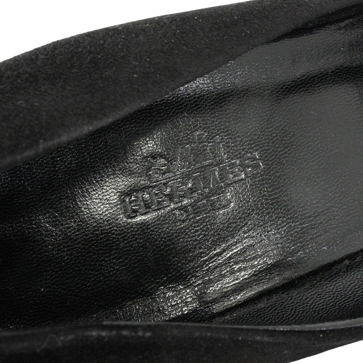 [Pre-loved] HERMES pumps Hapi Noir (Black) Suede 38.5 Silver HW[LIKE NEW][Authentic]