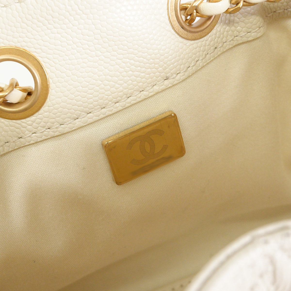[Pre-loved] CHANEL Shoulder bag CHANEL 25 Matelasse Mini Chain Beige Graind Calf(Caviarskin) Antique Matte Gold Hardware AS5631[LIKE NEW][Authentic]