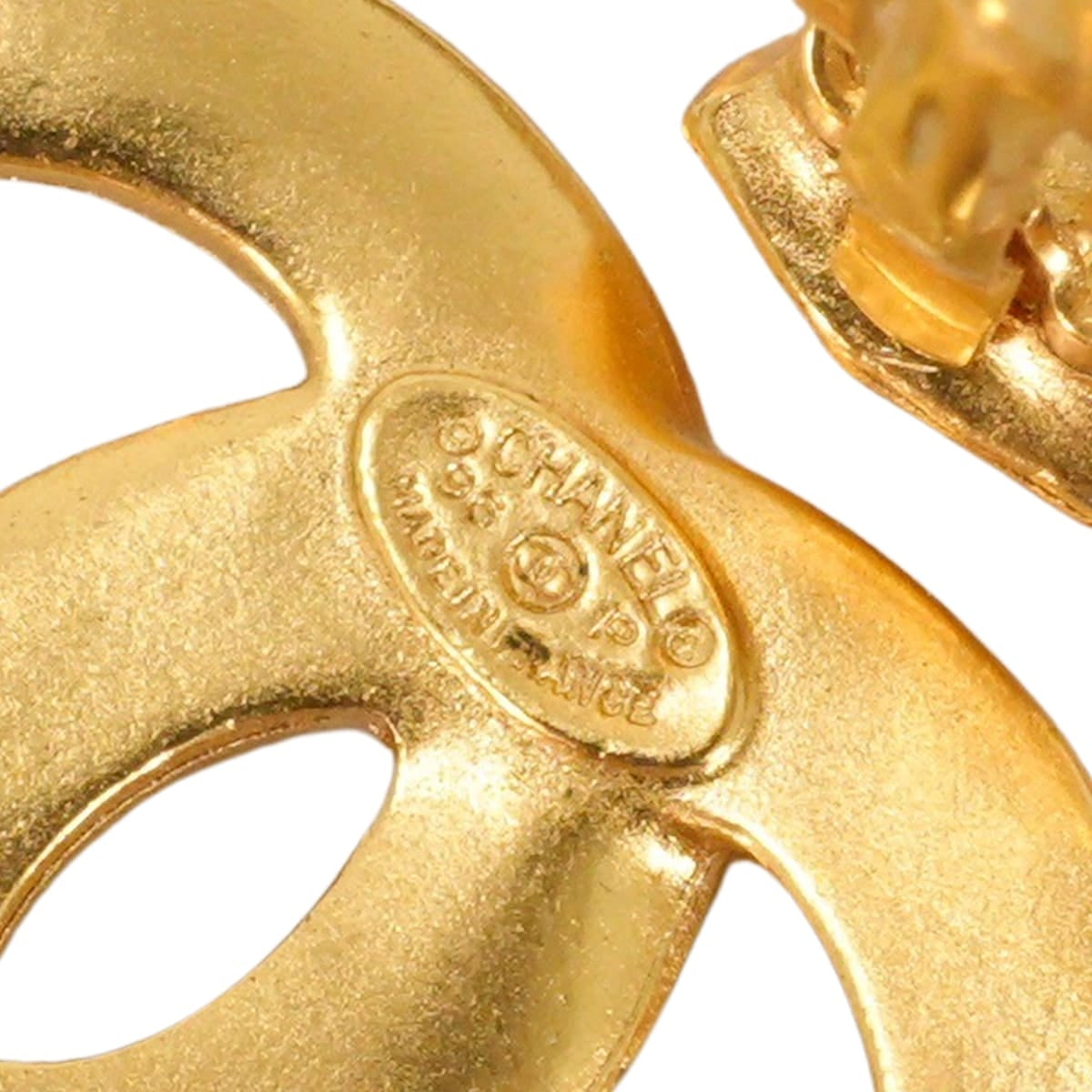 [Pre-loved] 96P CHANEL earrings Vintage Big COCO Mark Round Swing Gold Gold HW[LIKE NEW][Authentic]