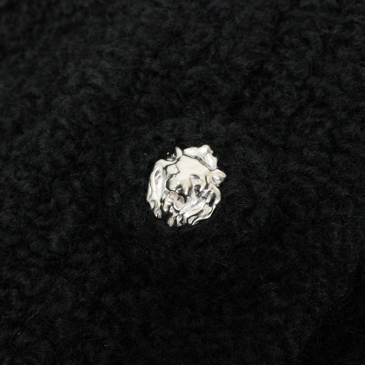 2024AW CHANEL Cardigan Lion Button Look 15 Ruffle Sleeve Noir (Black) Cashmere/Wool/Silk #38 P78396K[EXCELLENT][Authentic]