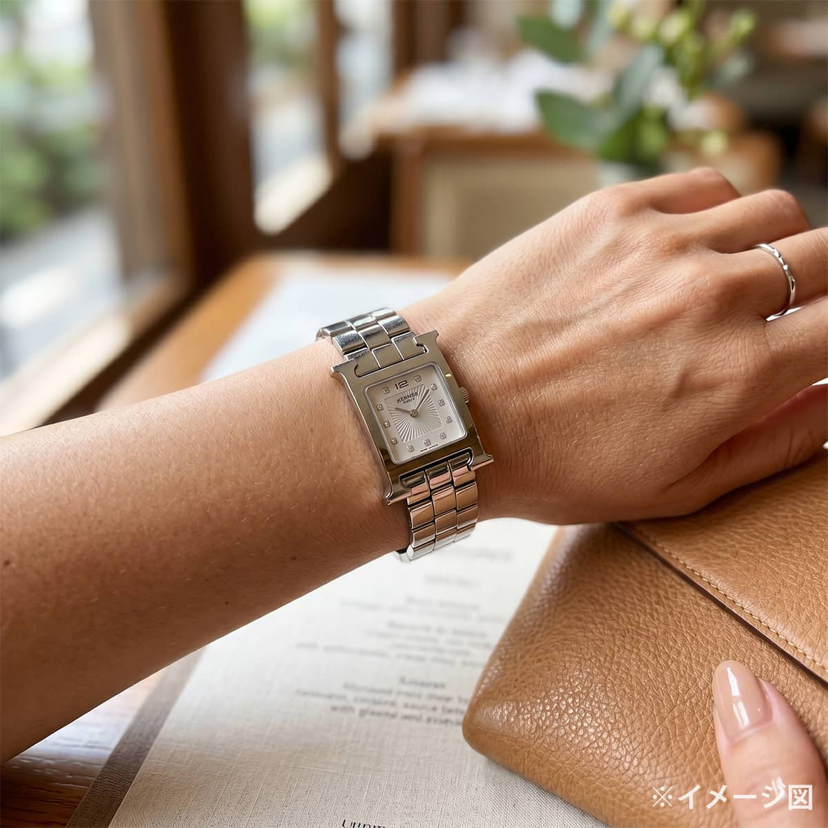 [Pre-loved] HERMES Watches Heure H HH1.210 Quartz 11P Silver Stainless steel/Mother of Pearl/Diamond W053014WW00[USED A][Authentic]