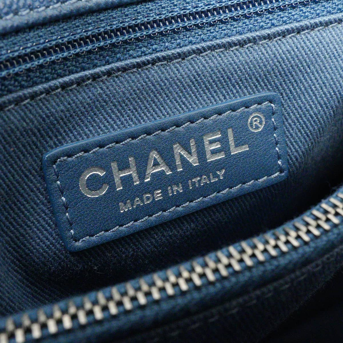 [Pre-loved] CHANEL Handbag Matelasse Coco Handle 29 Large Top Handle Flap Navy Graind Calf(Caviarskin) Antique Silver HW A92991[LIKE NEW][Authentic]