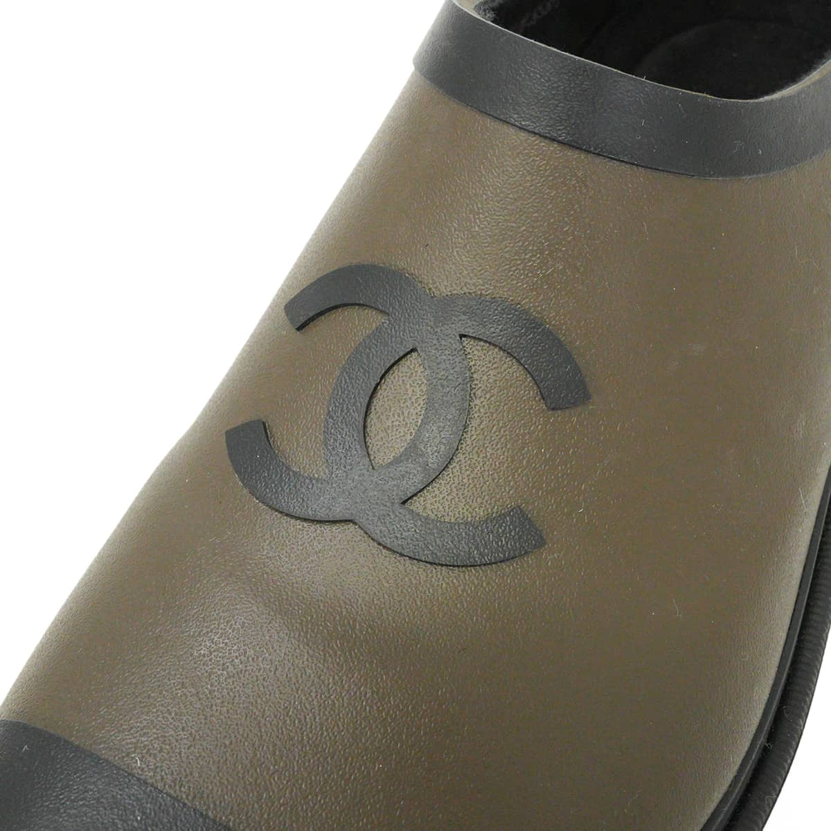 CHANEL boots COCO Mark Rain Slip-On Shoes 24A Noir (Black)/Kaki Rubber #36 G45837[EXCELLENT][Authentic]