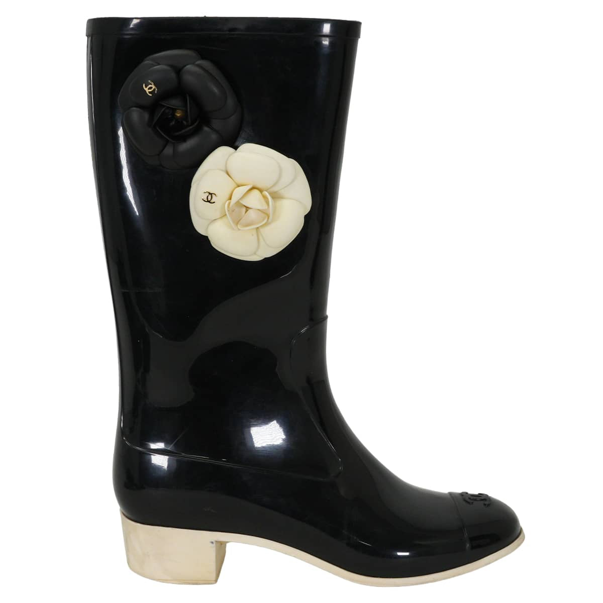 [Pre-loved] CHANEL boots Women's Long Rain Boots camellia COCO Mark Noir (Black)/Blanc (White) Rubber #37 Gold HW G26648[USED A][Authentic]