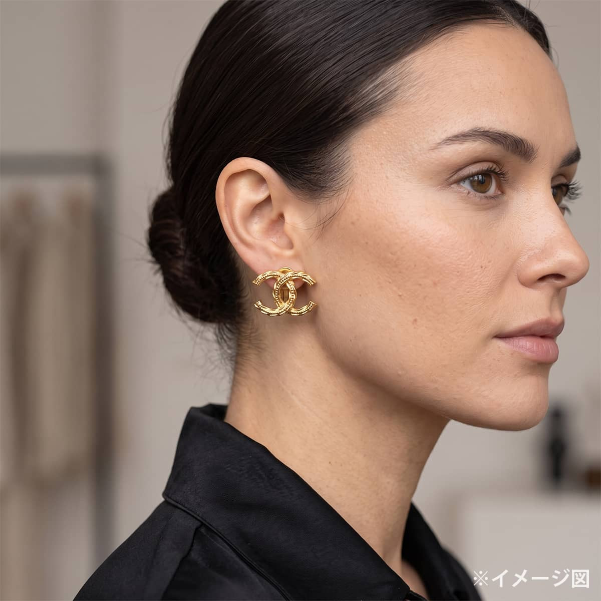 [Pre-loved] B15B CHANEL earrings COCO MarkChampagne gold Champagne Gold HW[LIKE NEW][Authentic]