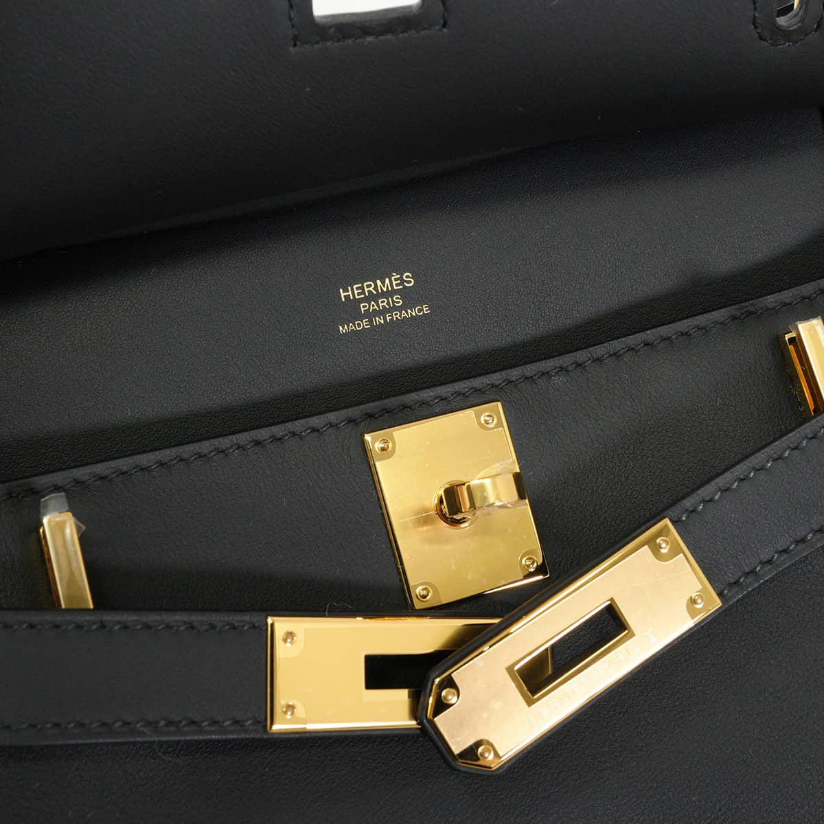 HERMES Shoulder bag Jypsiere Mini Noir (Black) Veau Swift Gold HW Stamp K[EXCELLENT][Authentic]