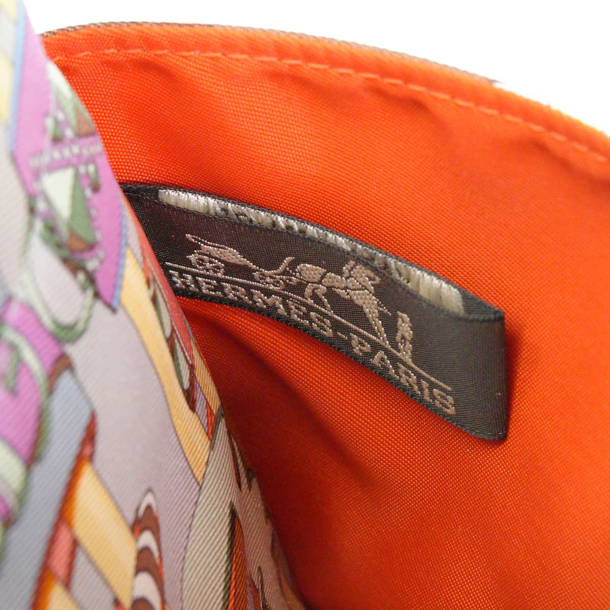 HERMES Pouch Fourbi 20 Colliers et Chiens Multicolor Silk100%/Veau Barenia Silver HW Stamp C[EXCELLENT][Authentic]