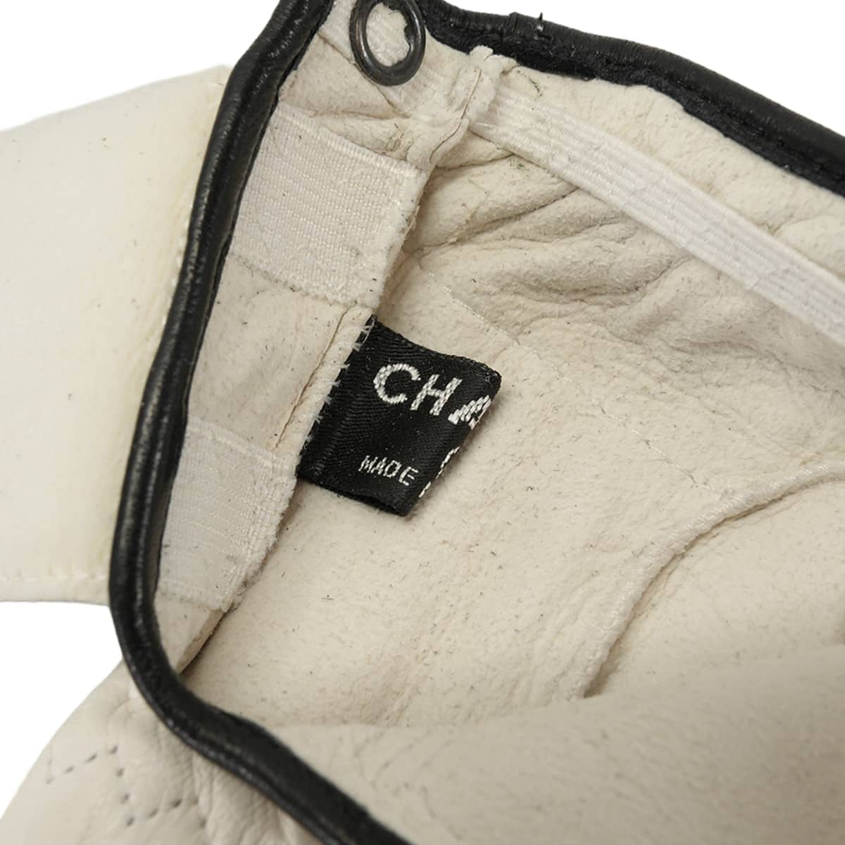 [Pre-loved] CHANEL glove Sports Line Golf Driving COCO Mark Blanc (White)/Noir (Black) Calfskin[USED SA][Authentic]