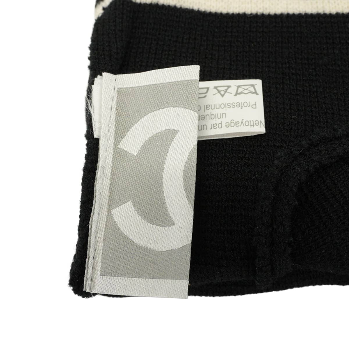 CHANEL glove Sports Line Knit Gloves COCO Mark Noir (Black)/Blanc (White)[EXCELLENT][Authentic]