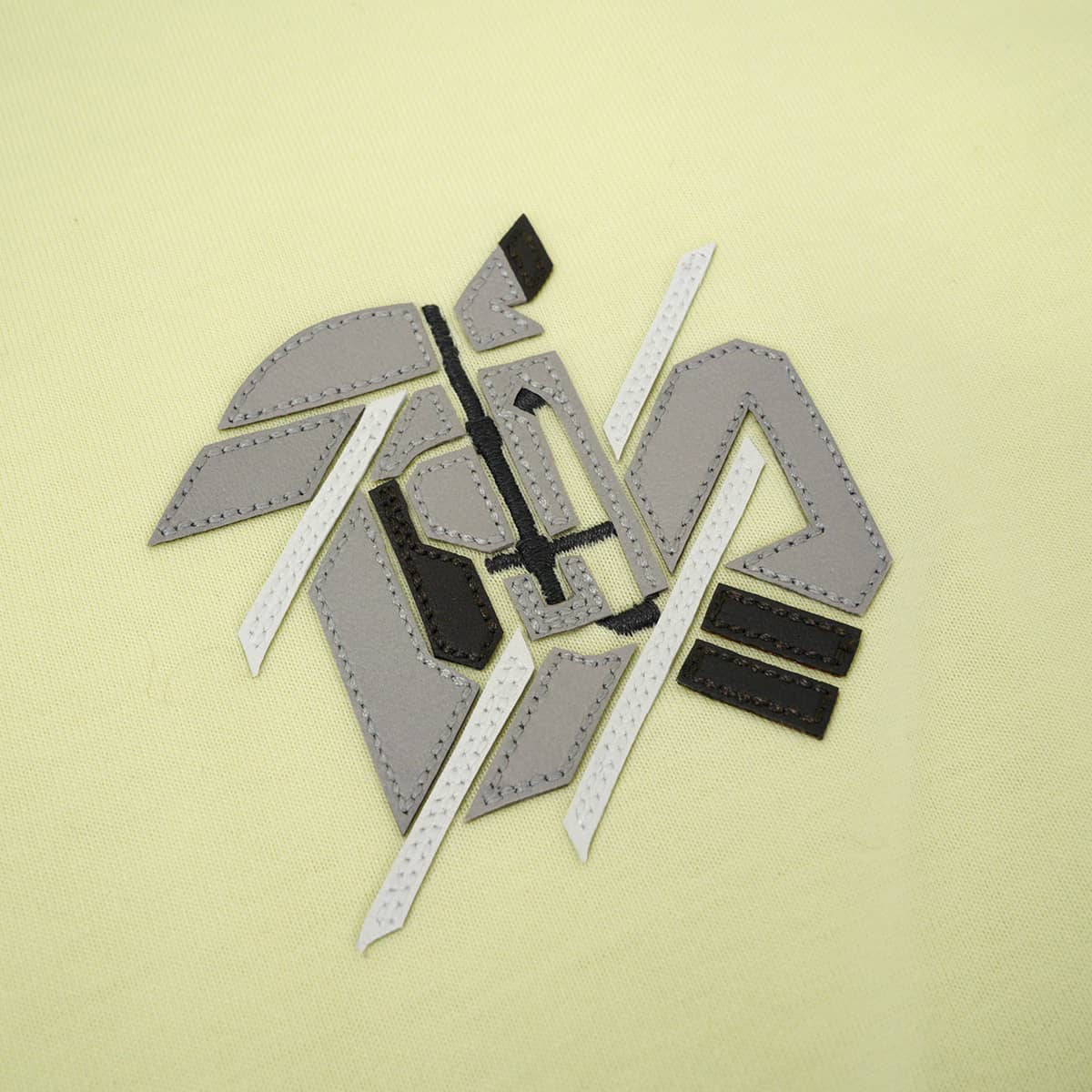 2023SS HERMES Short sleeve t shirt Men's Chevaux en Symetrie Leather PatchLime Yellow Cotton100% lambskin #L H357925[EXCELLENT][Authentic]