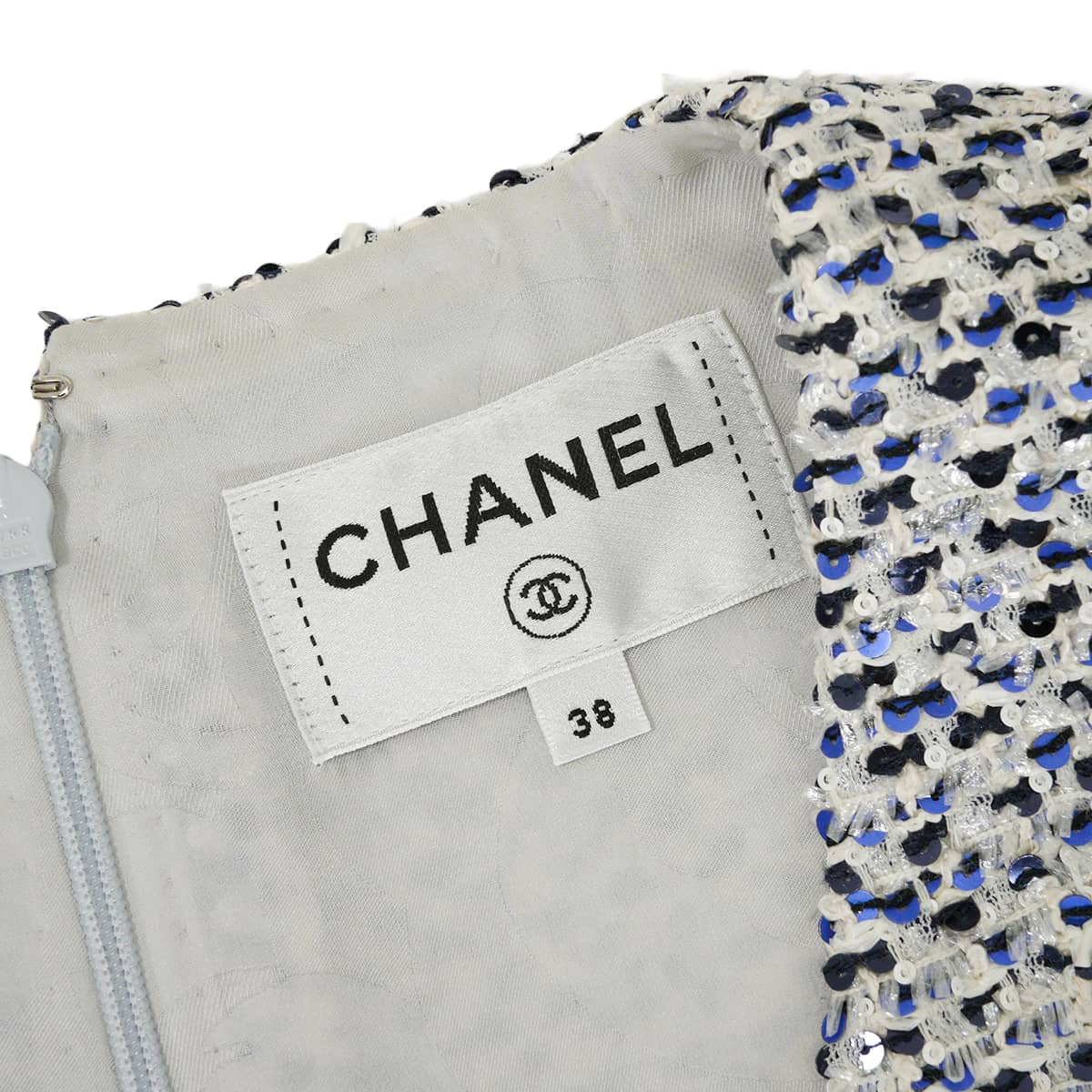 [Pre-loved] 2025SS CHANEL Tunic Dress V-neck Pearl pockets Clover COCO Buttons Noir (Black)/Blanc (White)/Blue Tweed/Sequins #38 Silver HW P78986[LIKE NEW][Authentic]