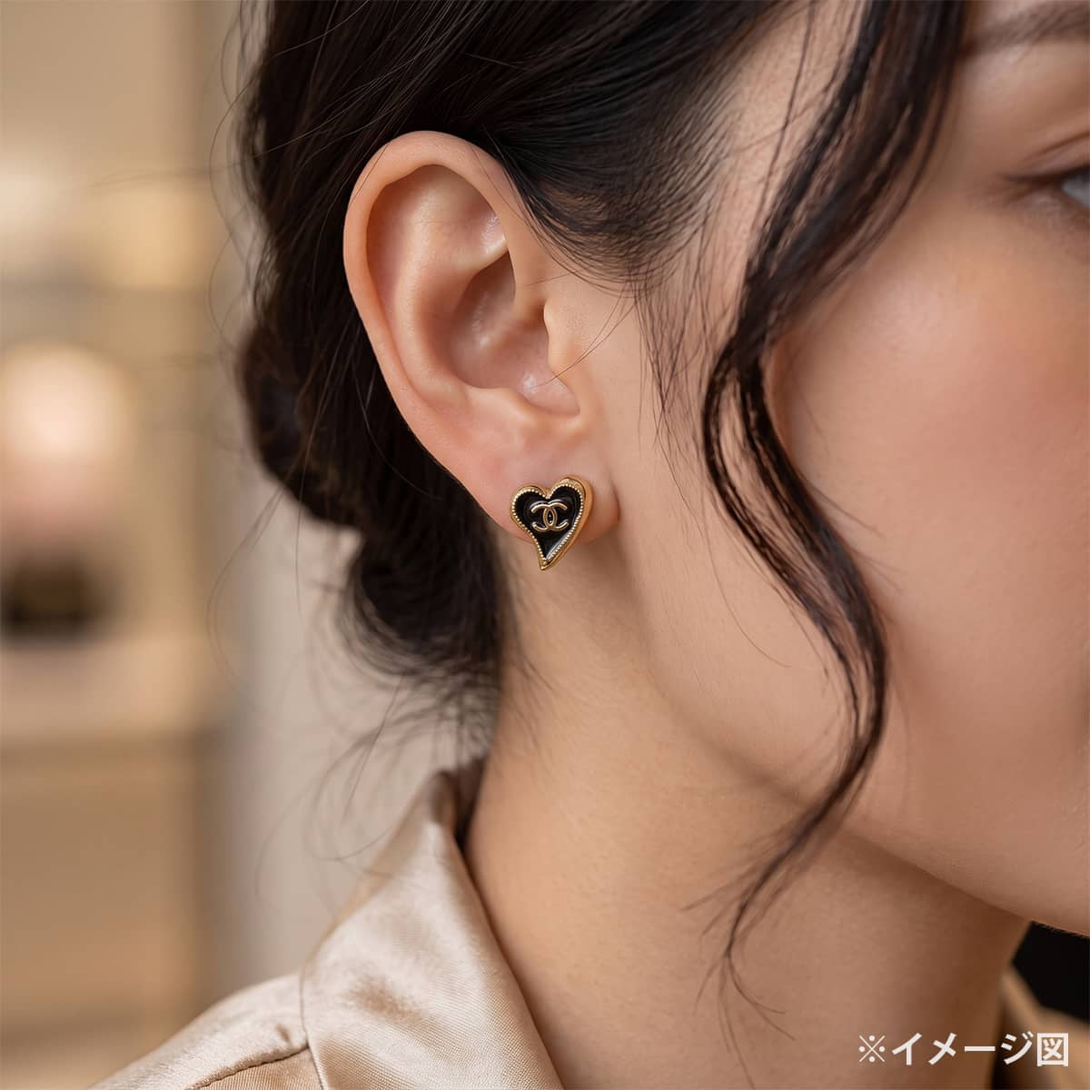 CHANEL pierced earring COCO Mark Heart Noir (Black) Metal Champagne Gold HW AB8033[EXCELLENT][Authentic]