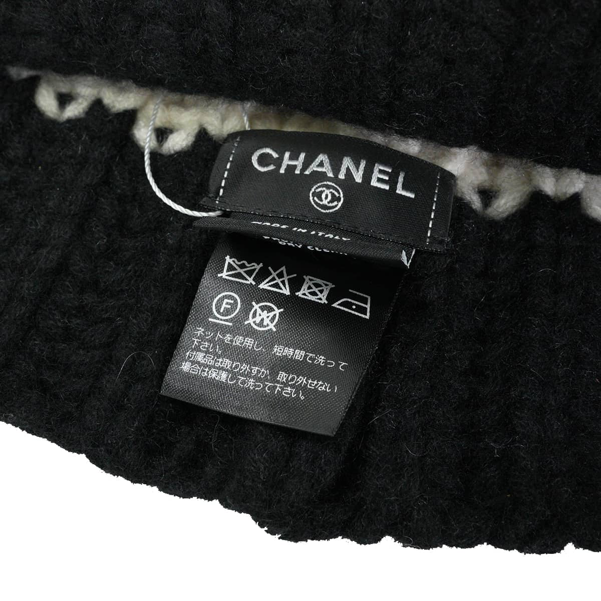 2026AW NEW CHANEL Knit cap Knit hat with COCO Mark Noir (Black)/Blanc (White)/Grey Cashmere AAC402[BRAND NEW][Authentic]