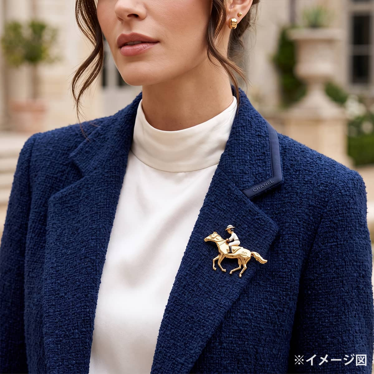2025 Limited CHANEL broach Horse & Jockey Mademoiselle Horse VIP Customer Novelty Gold/Blanc (White) Metal/Resin Gold HW[BRAND NEW][Authentic]
