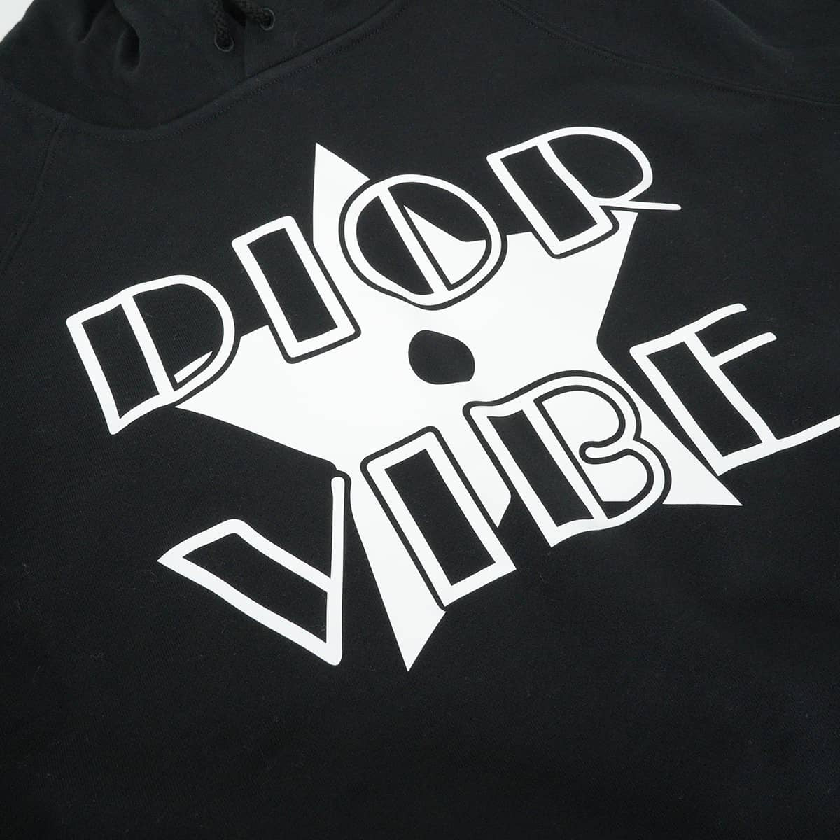 [Pre-loved] 2022 Cruise Collection Dior Hooded sweatshirt VIBE Hoodie Short Sleeve Noir (Black)/Blanc (White) Cotton #M 243S06A4063[LIKE NEW][Authentic]