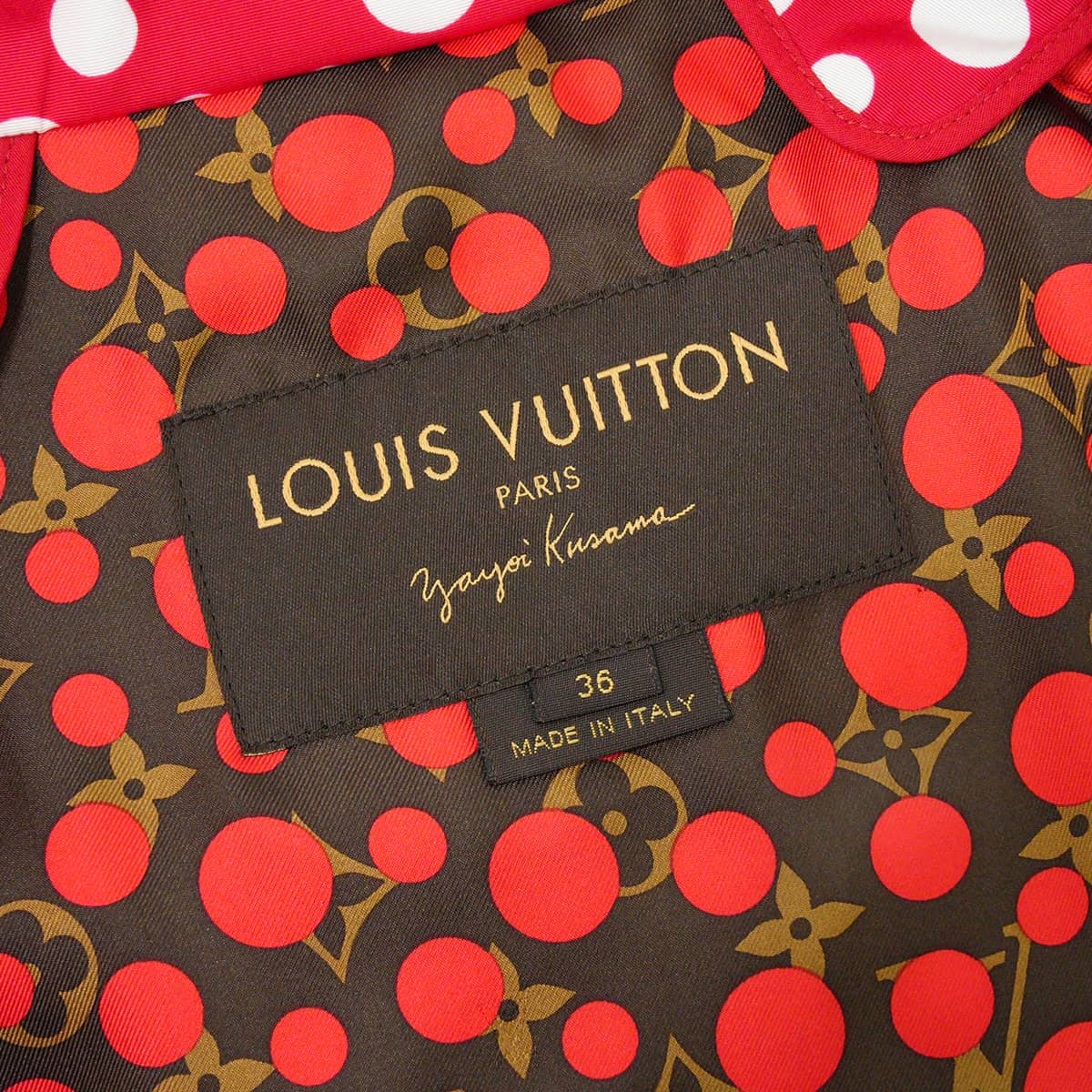 [Pre-loved] LOUIS VUITTON Trench coat LV×YK Yayoi Kusama Infinity Dots Red/Blanc (White) Nylon/Silk #36 (155 / 84A) Gold HW[LIKE NEW][Authentic]