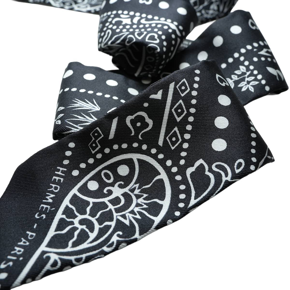 2018AW HERMES scarf Twilly Entre Ciel et mer Bandana Noir (Black)/Blanc (White) Silk100%[EXCELLENT][Authentic]