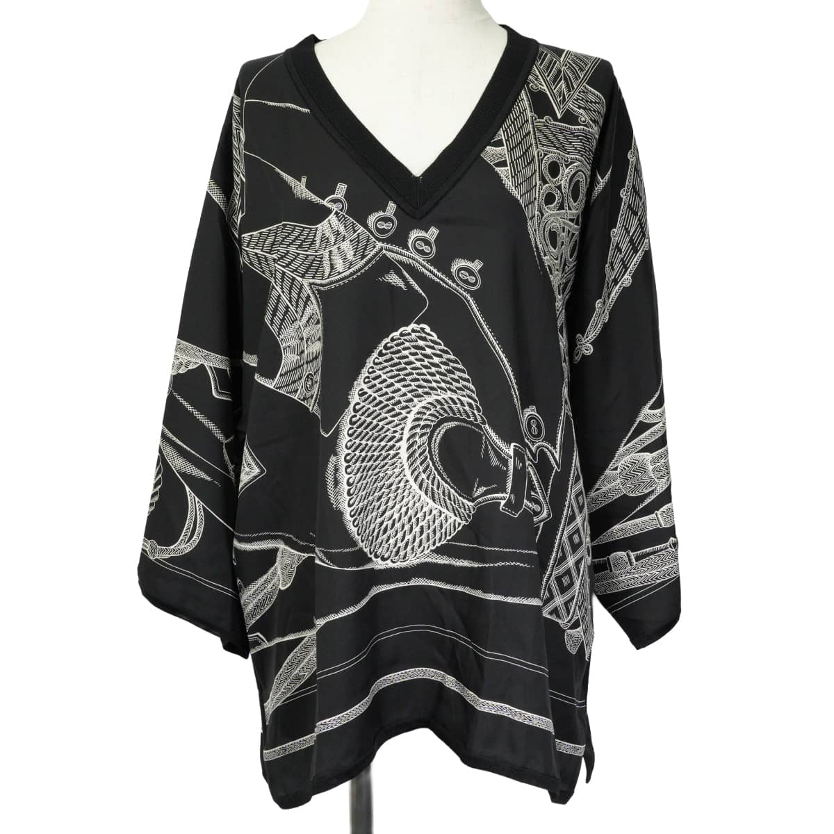 HERMES Blouse Twillaine Zouaves et Dragons V-neck Noir (Black)/Blanc (White) Silk100% #42 1H2816DF02[EXCELLENT][Authentic]