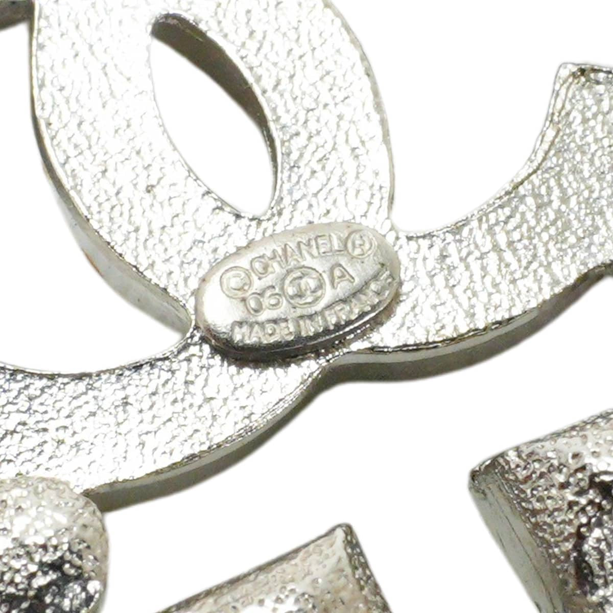 CHANEL broach Rhinestone snowflake motif COCO Mark Silver Metal Silver HW[EXCELLENT][Authentic]