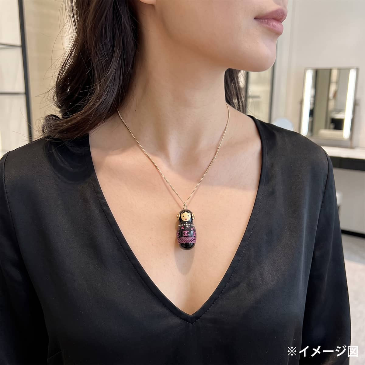 [Pre-loved] 2009 Limited Paris-Moscow Metiers d'Art Collection CHANEL necklace Matryoshka Noir (Black)/Purple/Gold Metal/Plastic/Rhinestone Gold HW[LIKE NEW][Authentic]