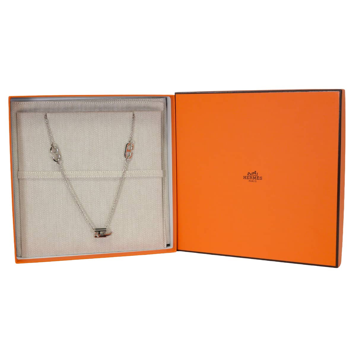 HERMES necklace alphabet Noir (Black) Lacquer/Veau Swift/Buffalo Horn Silver HW[BRAND NEW][Authentic]