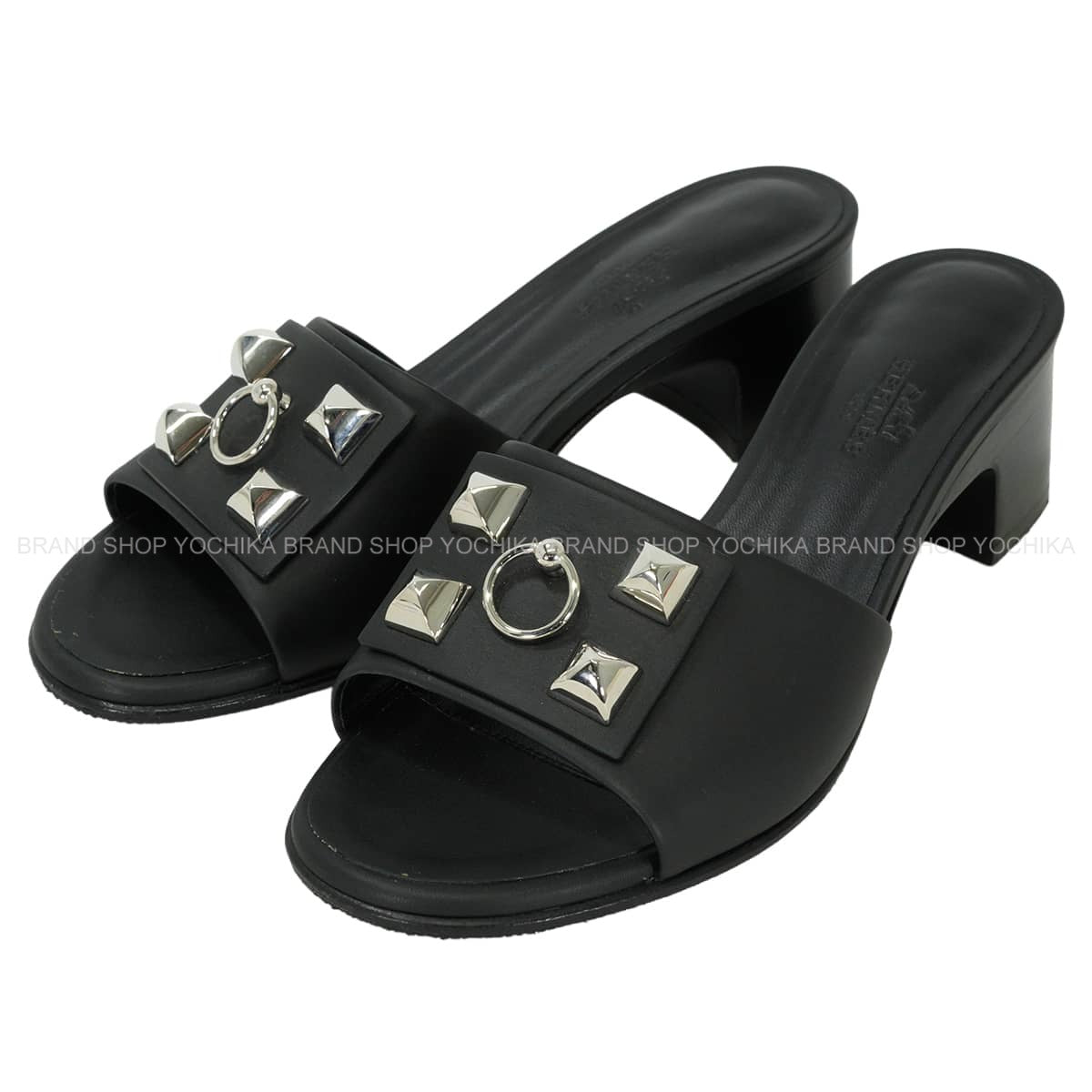 [Pre-loved] HERMES sandals Dreamy Medor Collier de Chien Studs Noir (Black) calf #35.5 Silver HW H212027Z[LIKE NEW][Authentic]