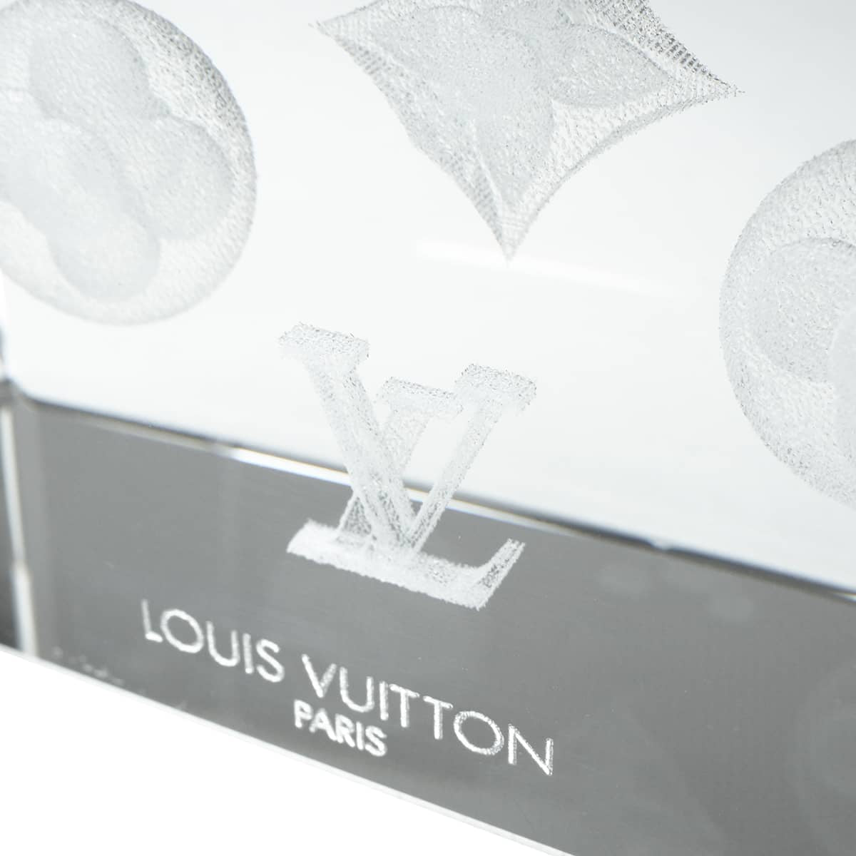 LOUIS VUITTON Paperweight 3D Monogram Flower VIP Novelty Not Specified crystal[EXCELLENT][Authentic]