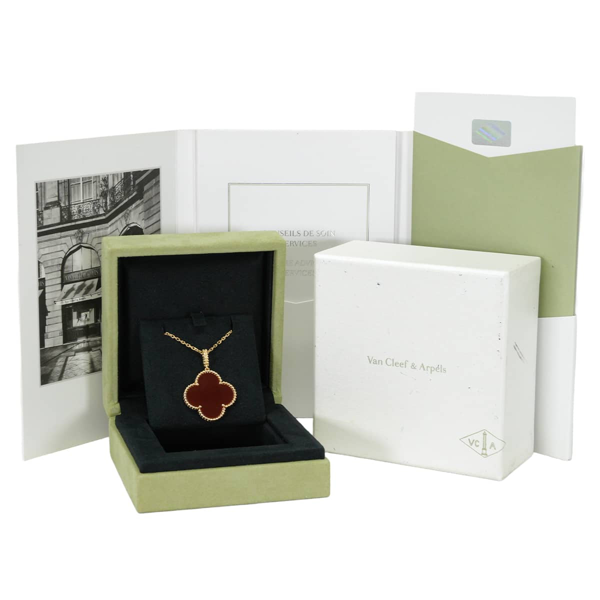 [Pre-loved] Van Cleef & Arpels necklace Magic Alhambra Long 1 Motif Red K18YG/Carnelian VCARO49N00[LIKE NEW][Authentic]