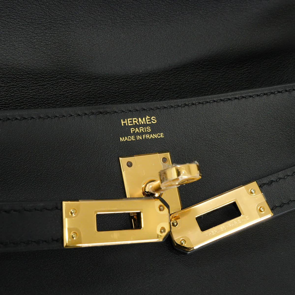 HERMES Shoulder bag Kelly Moove Noir (Black) Veau Swift Gold HW Stamp B[EXCELLENT][Authentic]
