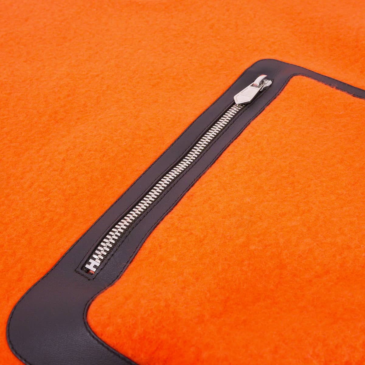 2022AW HERMES Sweat Men’s Long-sleeved sweatshirt with front pockets Orange/Noir (Black) Wool/Cashmere/leather #M Silver HW[EXCELLENT][Authentic]