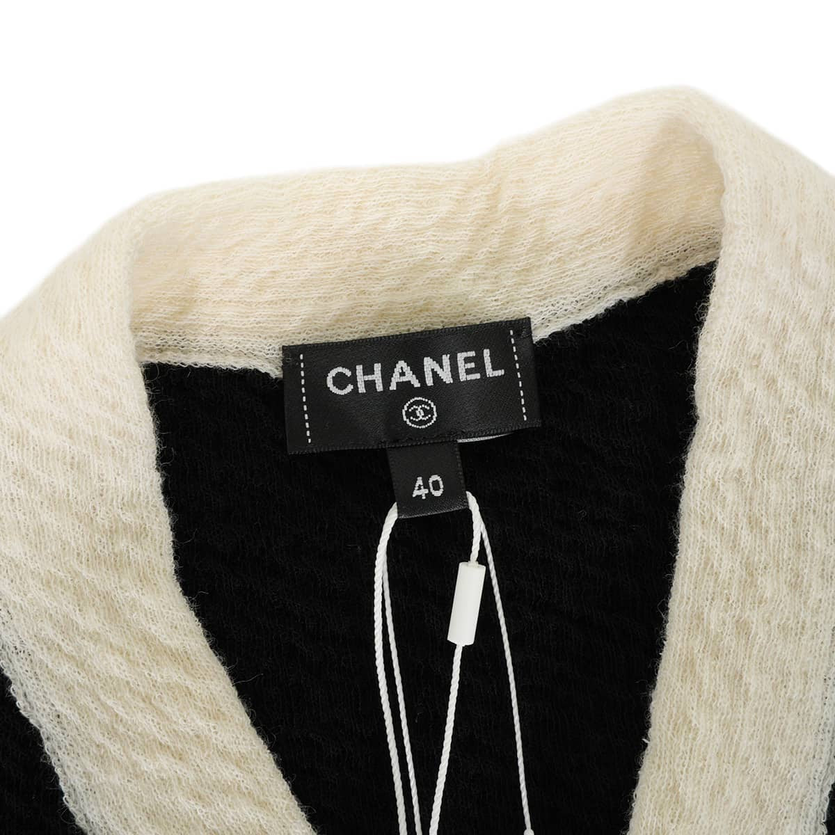 Pret-a-Porter Collection CHANEL Cardigan Women's two-tone Noir (Black)/Blanc (White) Wool #40 P78413[EXCELLENT][Authentic]