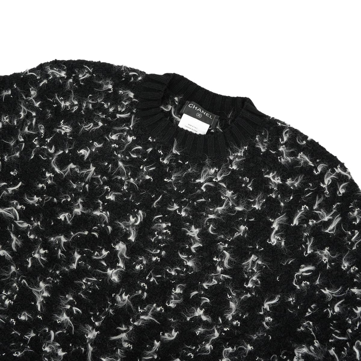 2015AW CHANEL One‐piece dress Women's Fuzzy Knit Short-Sleeve with Matelasse Coco Buttons and Pockets Noir (Black)/Blanc (White) Wool/Cashmere/Mohair/Nylon #42 P52503[EXCELLENT][Authentic]