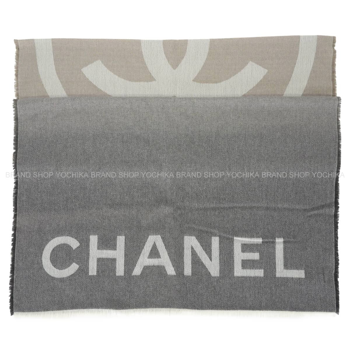 [Pre-loved] CHANEL Stall Large Logo & COCO Mark Big Fringe BeigeCharcoal Cashmere[LIKE NEW][Authentic]