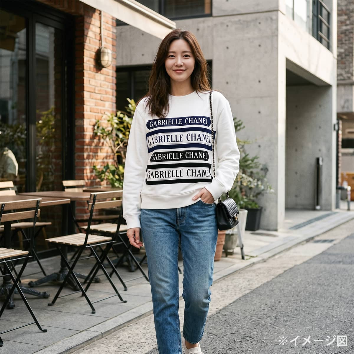 [Pre-loved] CHANEL Tops Sweatshirt Trainer Logo Print Gabrielle Chanel COCO Mark Blanc (White)/Navy/Noir (Black) Cotton Elastane #46 P57408[LIKE NEW][Authentic]