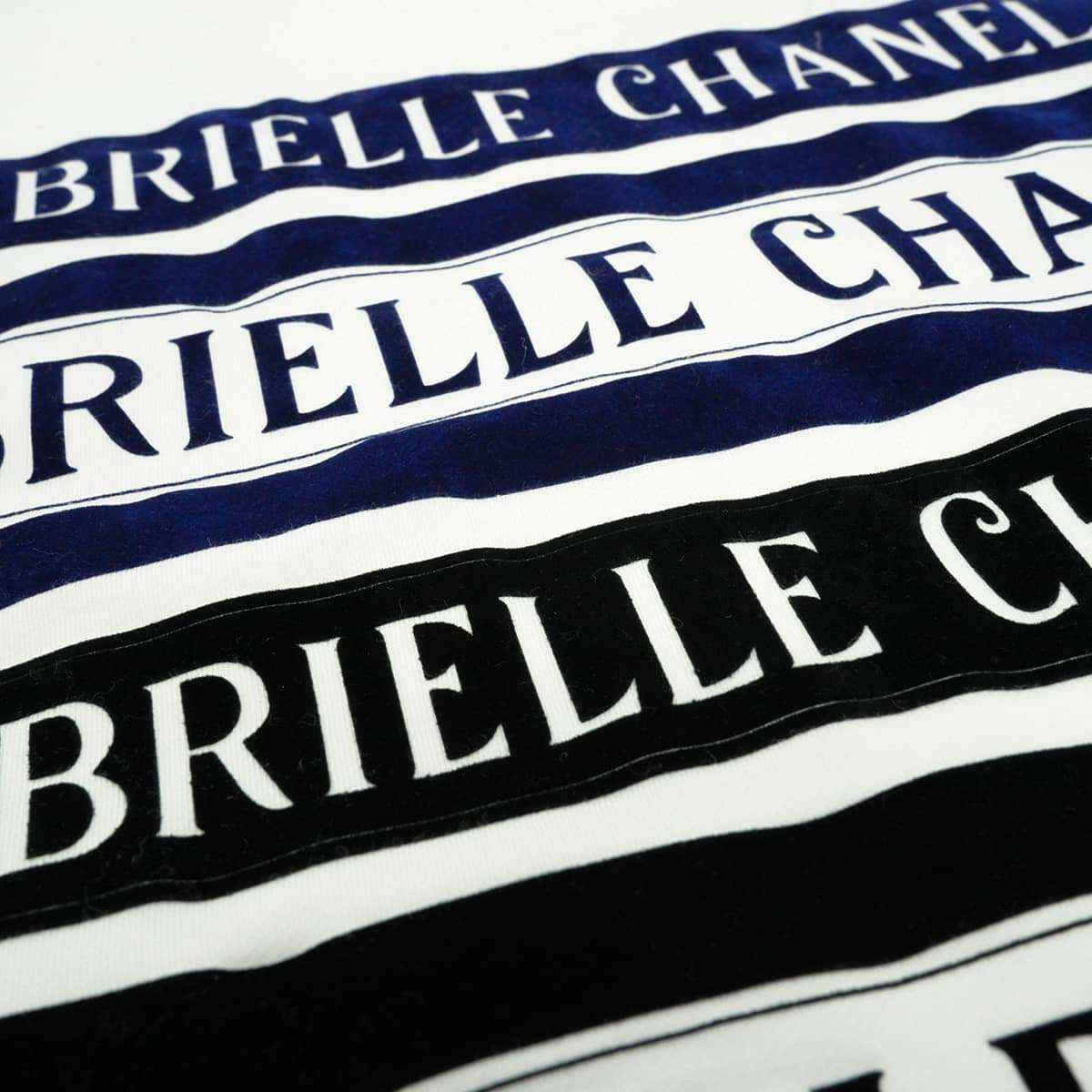[Pre-loved] CHANEL Tops Sweatshirt Trainer Logo Print Gabrielle Chanel COCO Mark Blanc (White)/Navy/Noir (Black) Cotton Elastane #46 P57408[LIKE NEW][Authentic]