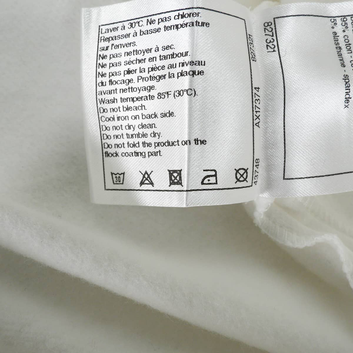 [Pre-loved] CHANEL Tops Sweatshirt Trainer Logo Print Gabrielle Chanel COCO Mark Blanc (White)/Navy/Noir (Black) Cotton Elastane #46 P57408[LIKE NEW][Authentic]