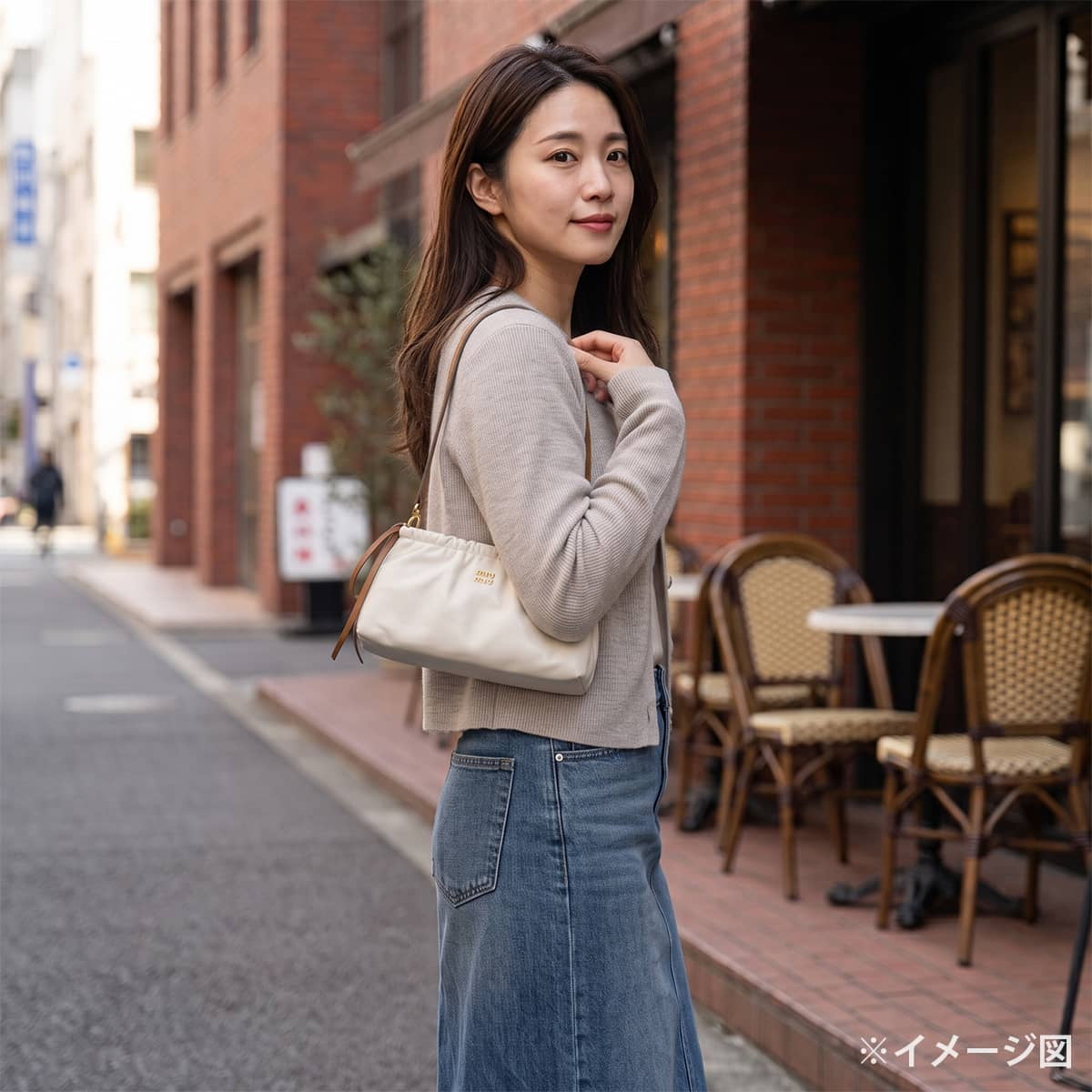 2026AW Miu Miu Pouch logo Blanc (White)/Caramel Nappa leather Gold HW 5NE030[BRAND NEW][Authentic]