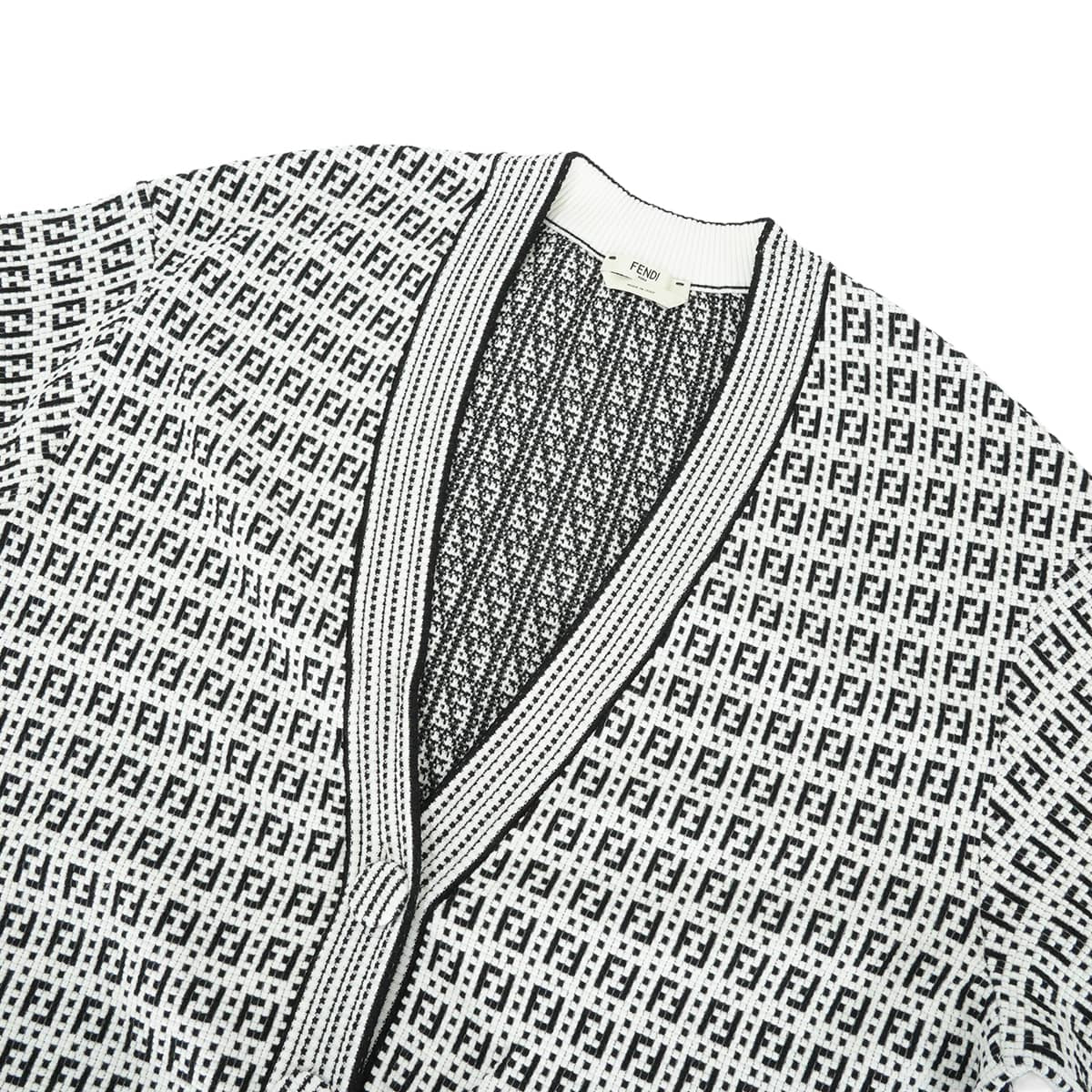 2021SS FENDI Cardigan Knit Zucca pattern Blanc (White)/Noir (Black) Reyon/Polyester/Nylon #44 FZC869 AF4U[EXCELLENT][Authentic]