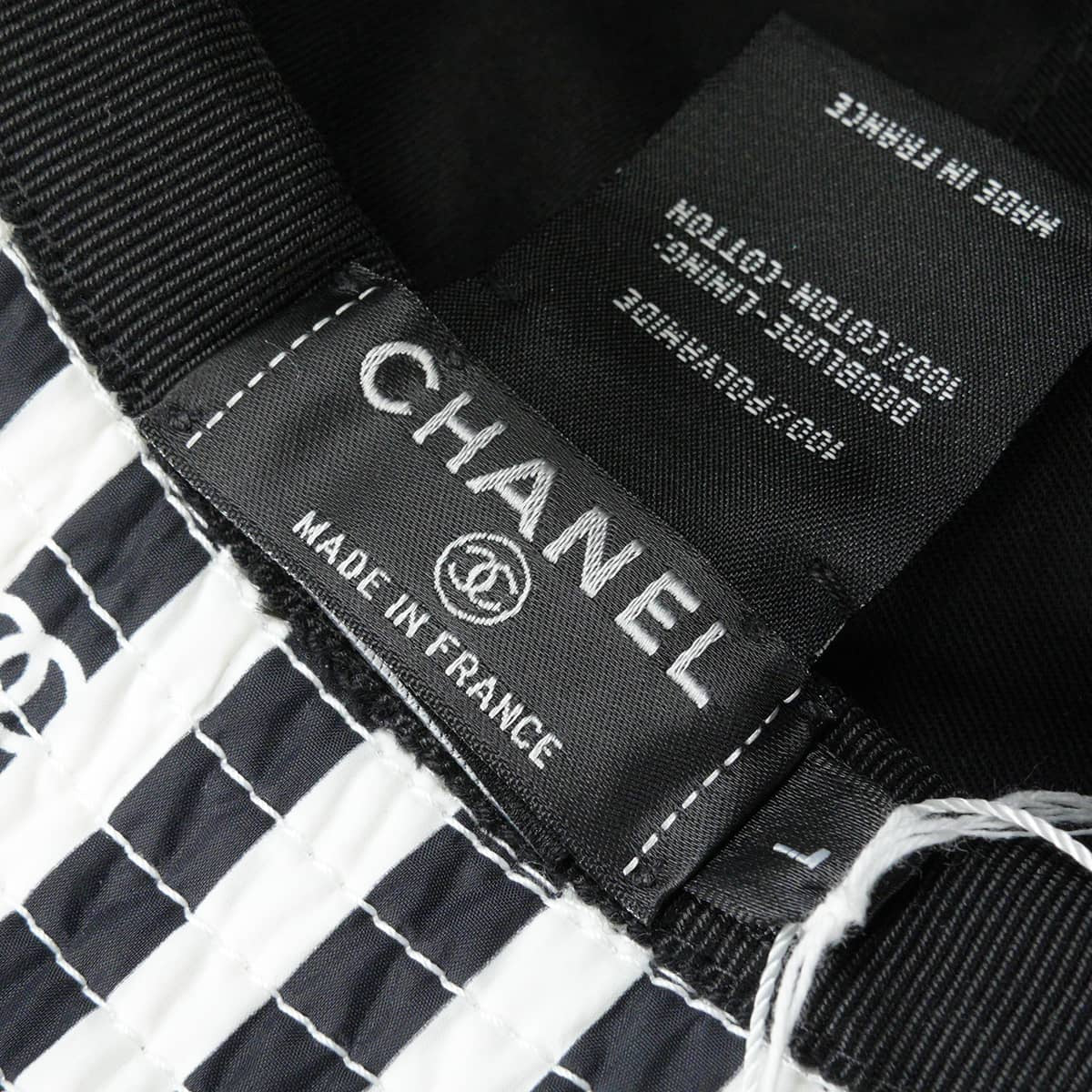2024SS CHANEL hat Bucket hat COCO Beach striped #L Noir (Black)/Blanc (White) Nylon/Cotton AA9874[EXCELLENT][Authentic]