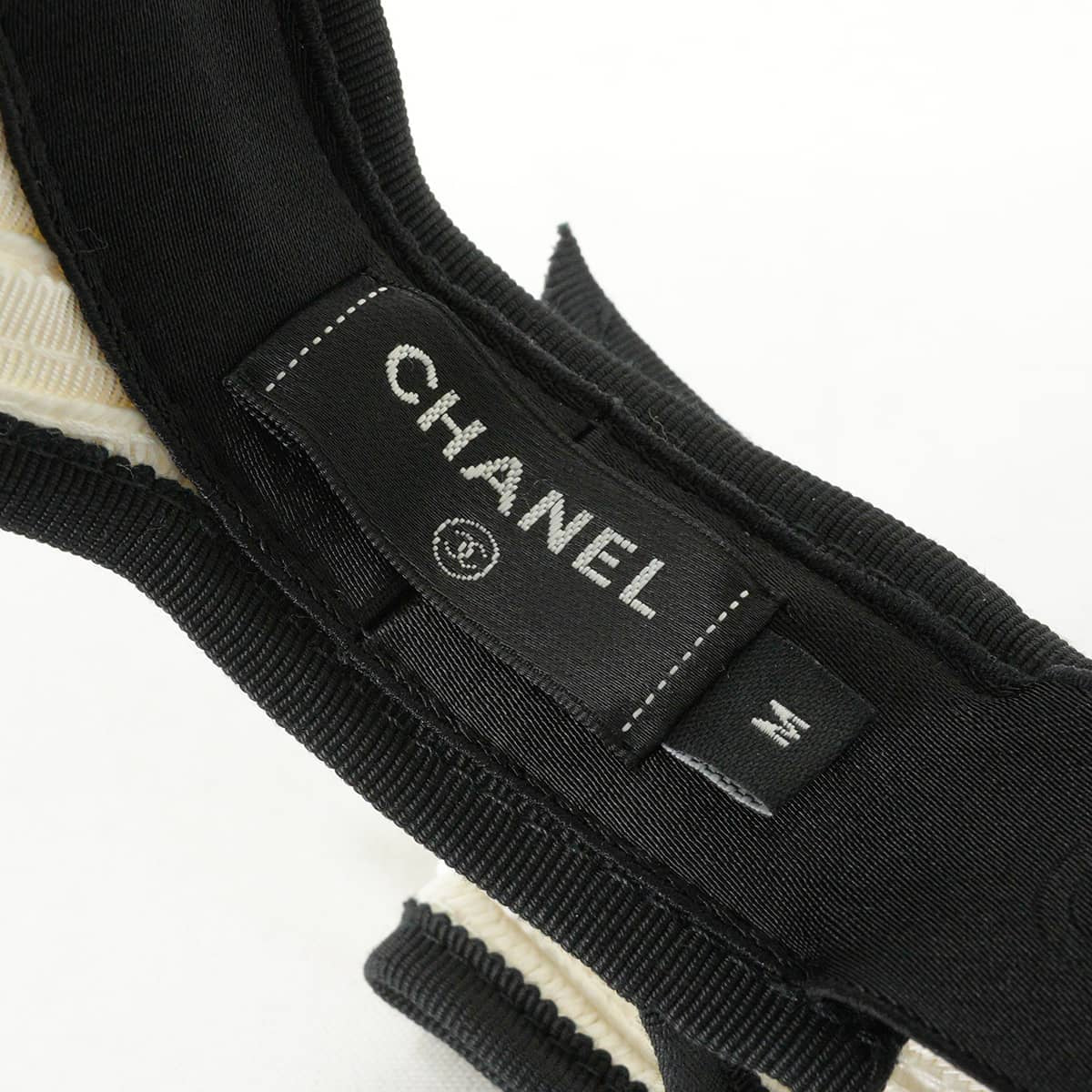 2022SS CHANEL Sun visor Hat COCO Mark Ribbon Two-Tone #M Blanc (White)/Noir (Black) Raffia AA8071[EXCELLENT][Authentic]