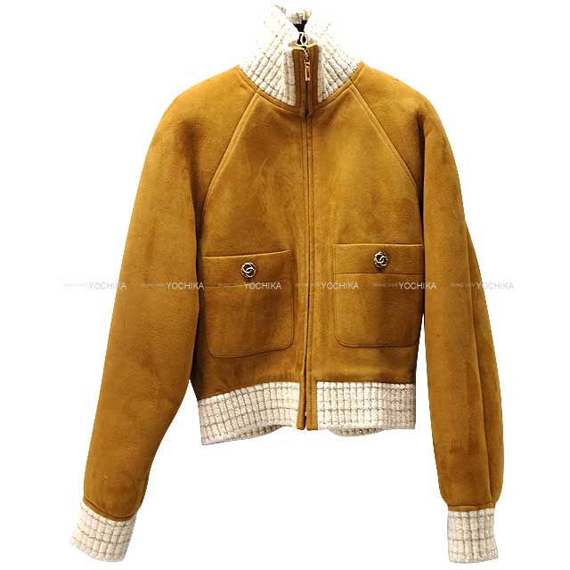 2023 AW NEW CHANEL Jacket Turtleneck Boa COCO Mark Buttom #34 Camel/White Shearing suede lambskin Gold HW P75550 C67215 NR470[BRAND NEW][Authentic]