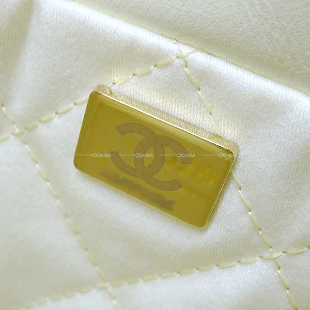 CHANEL Shoulder bag CHANEL 22 Mini Matrasse With Medal Charm Chain Bag Yellow Shiny Calf Skin Gold HW AS3980[BRAND NEW][Authentic]