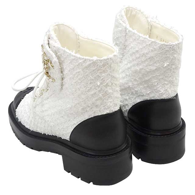 2023 Cruise Collection NEW CHANEL boots Lace-up Short Boots Matelasse Chain COCO Mark #36 Blanc (White)/Noir (Black) Cotton Tweed/Shiny Lambskin #36 Champagne Gold HW G36424[BRAND NEW][Authentic]