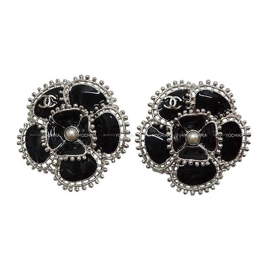 2023 AW NEW CHANEL earrings Clip On Camellia Studs Noir (Black)/Silver Metal/Costume pearl Silver HW ABC210[BRAND NEW][Authentic]